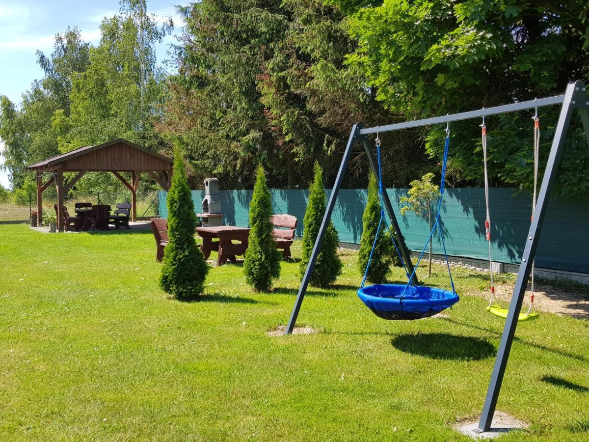 Domki Morskie Opowiesci Mikoszewo Esterno foto