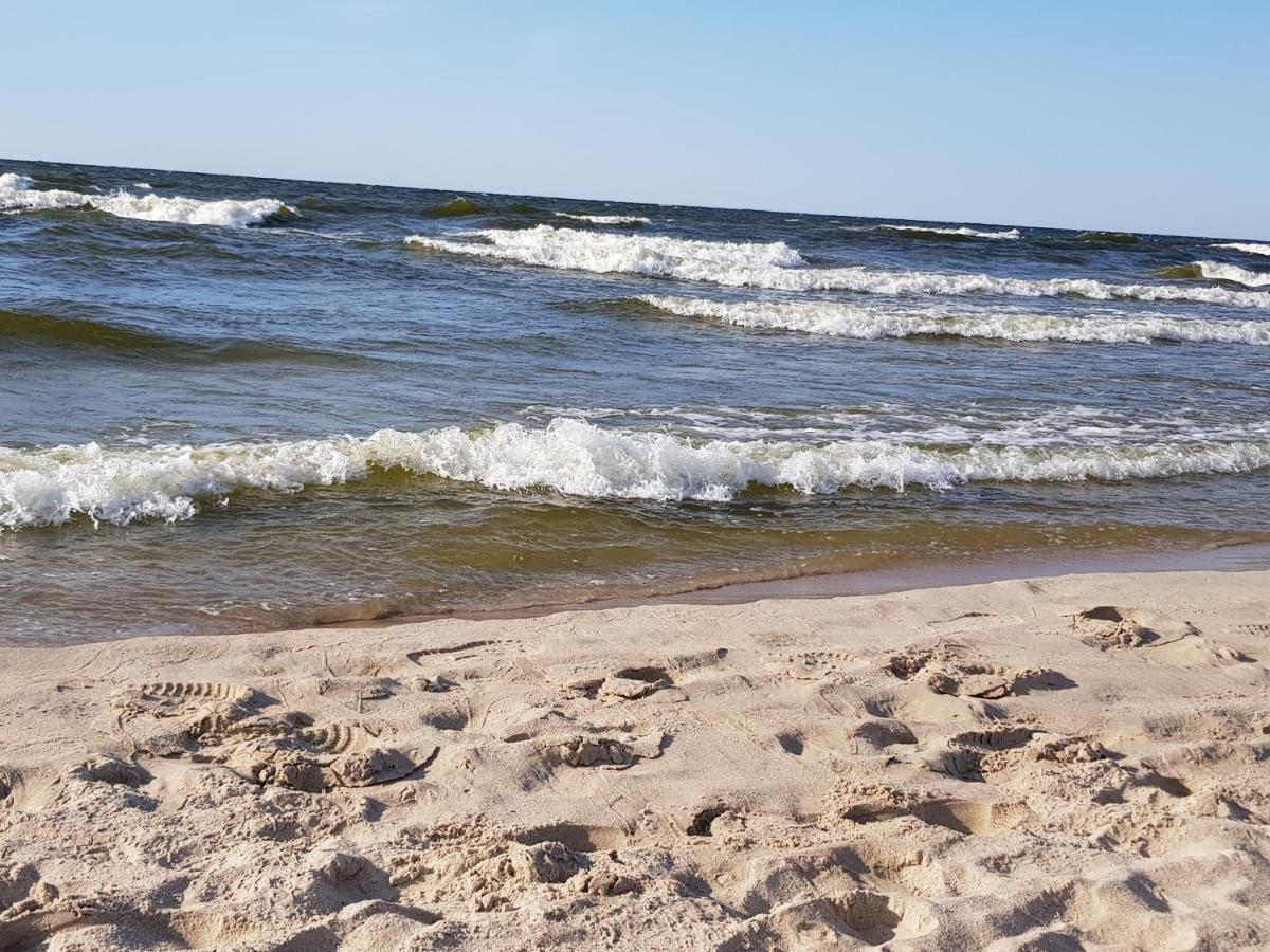Domki Morskie Opowiesci Mikoszewo Esterno foto