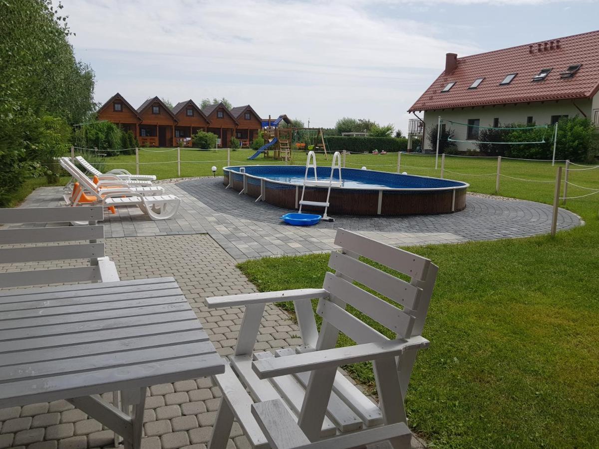 Domki Morskie Opowiesci Mikoszewo Esterno foto
