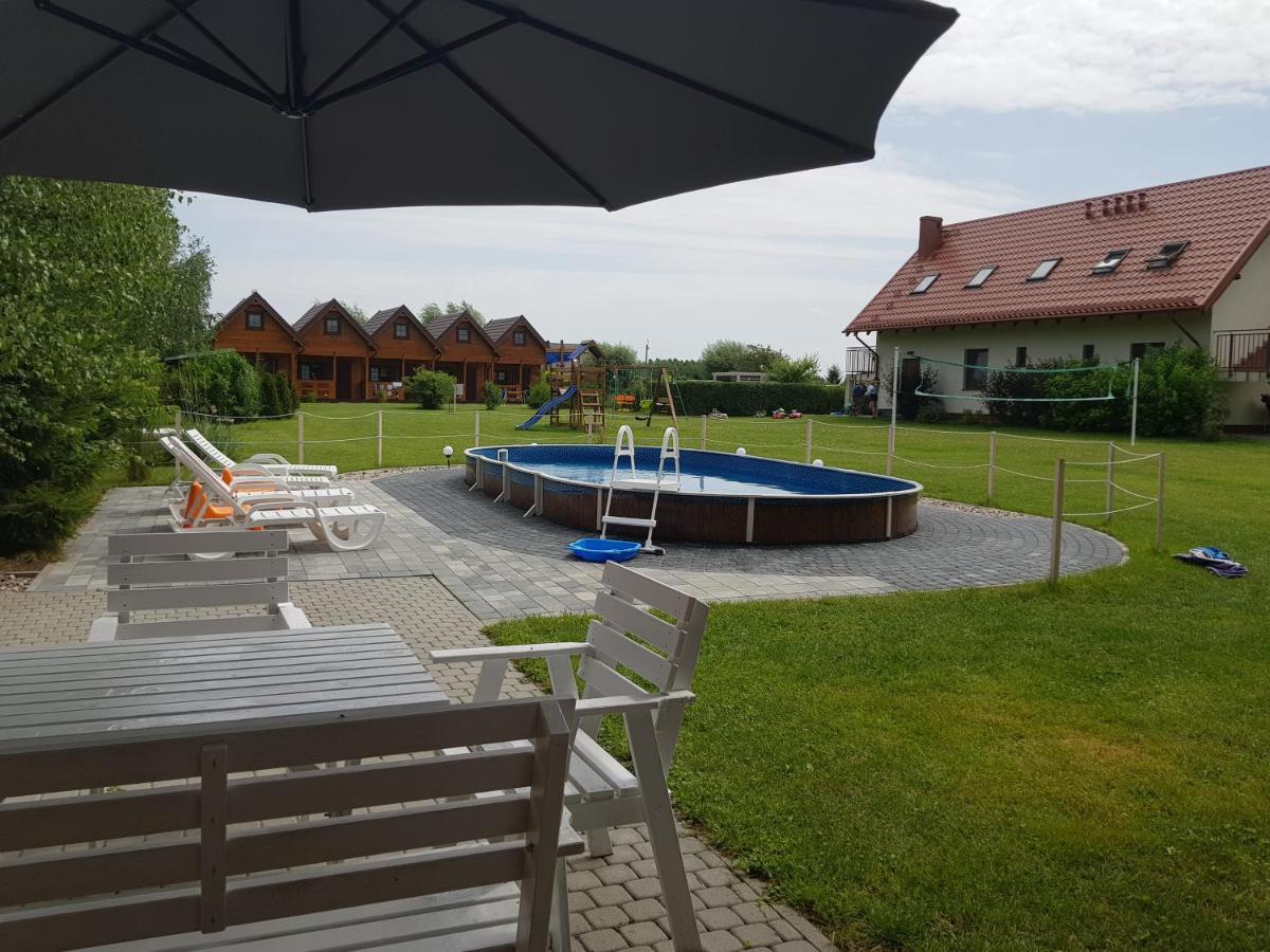 Domki Morskie Opowiesci Mikoszewo Esterno foto