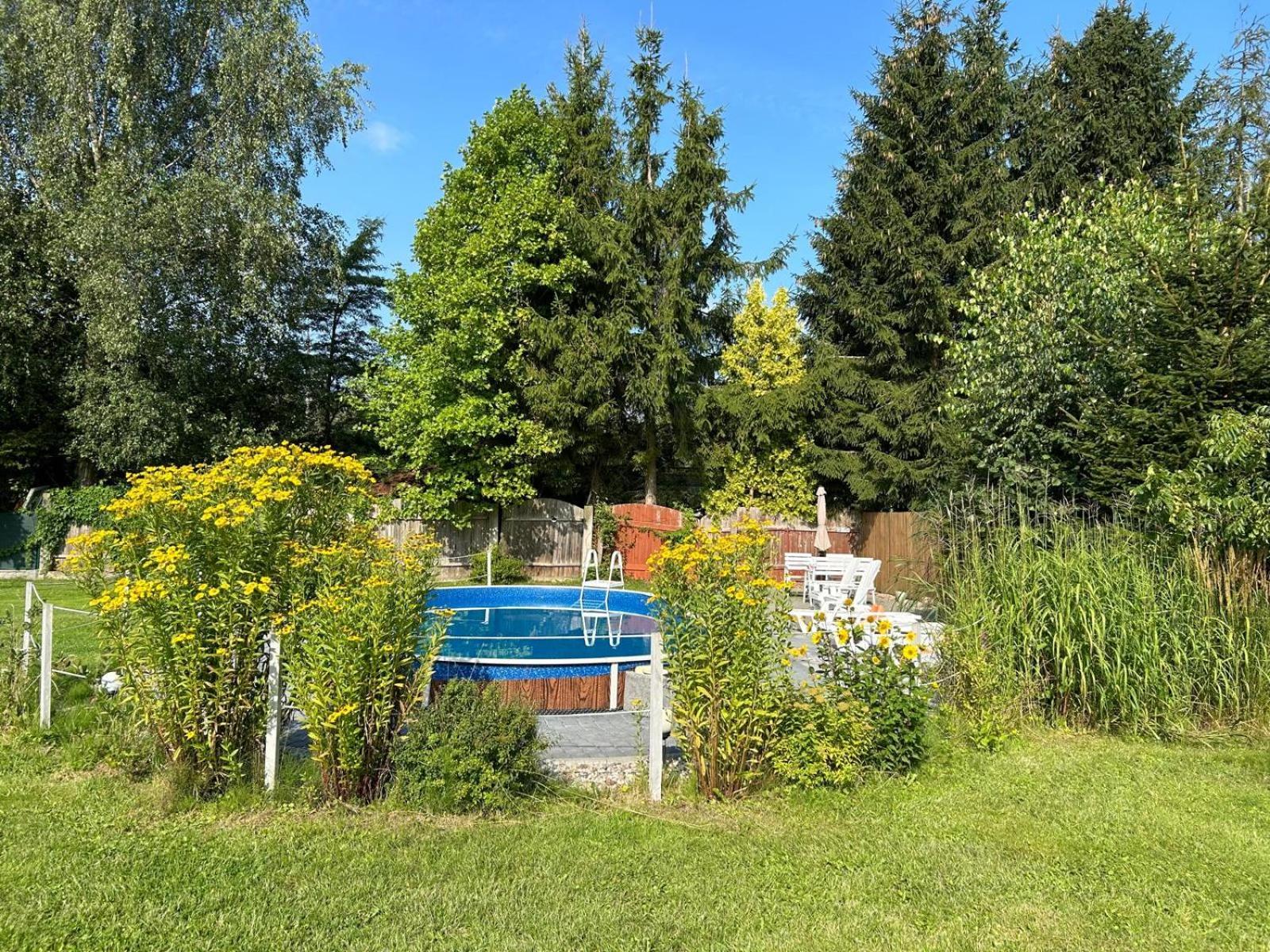 Domki Morskie Opowiesci Mikoszewo Esterno foto