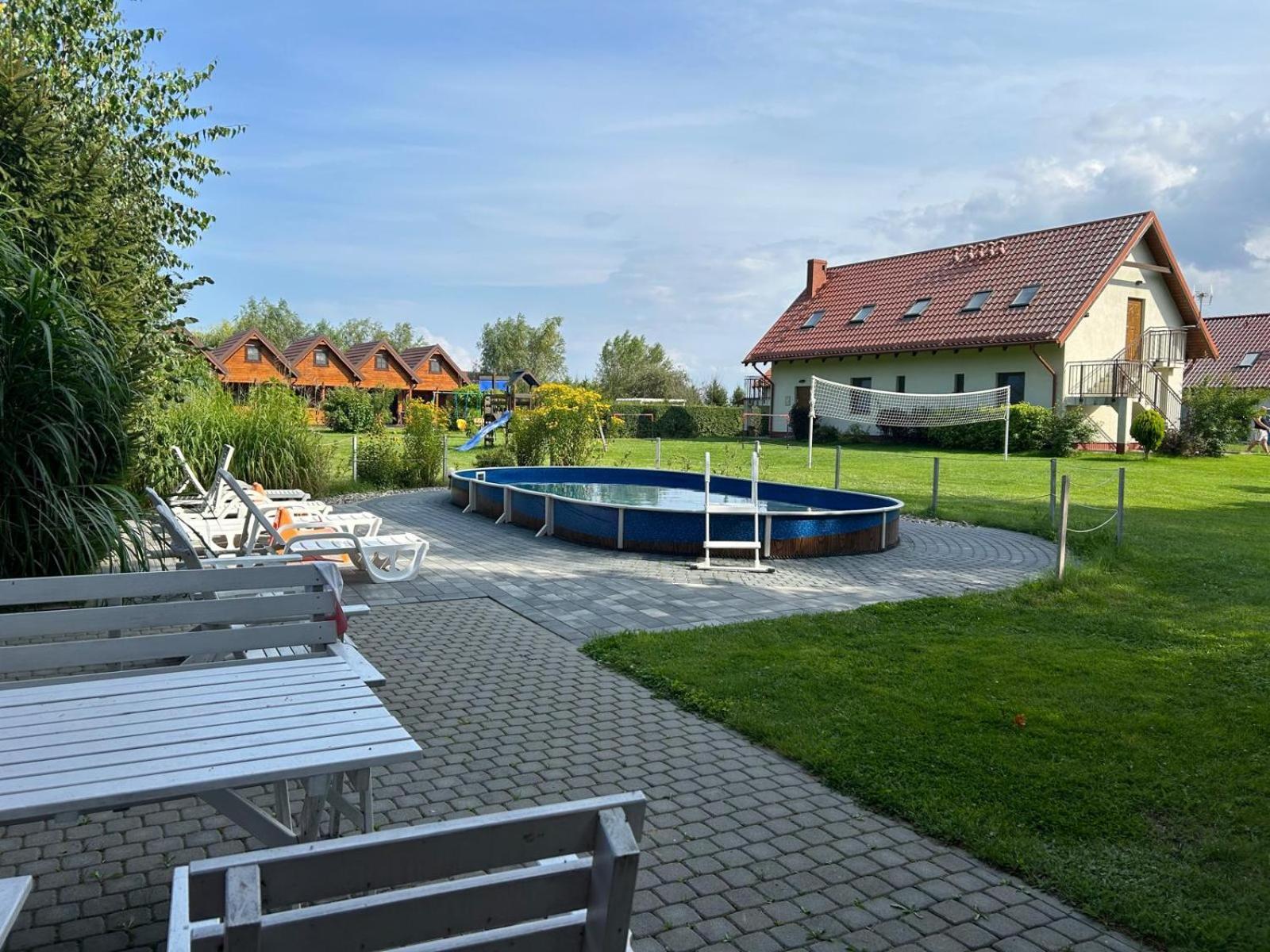 Domki Morskie Opowiesci Mikoszewo Esterno foto